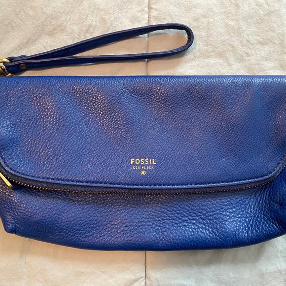 *NEW* RARE New Fossil Preston Foldover Pouch - Picture 1 of 5